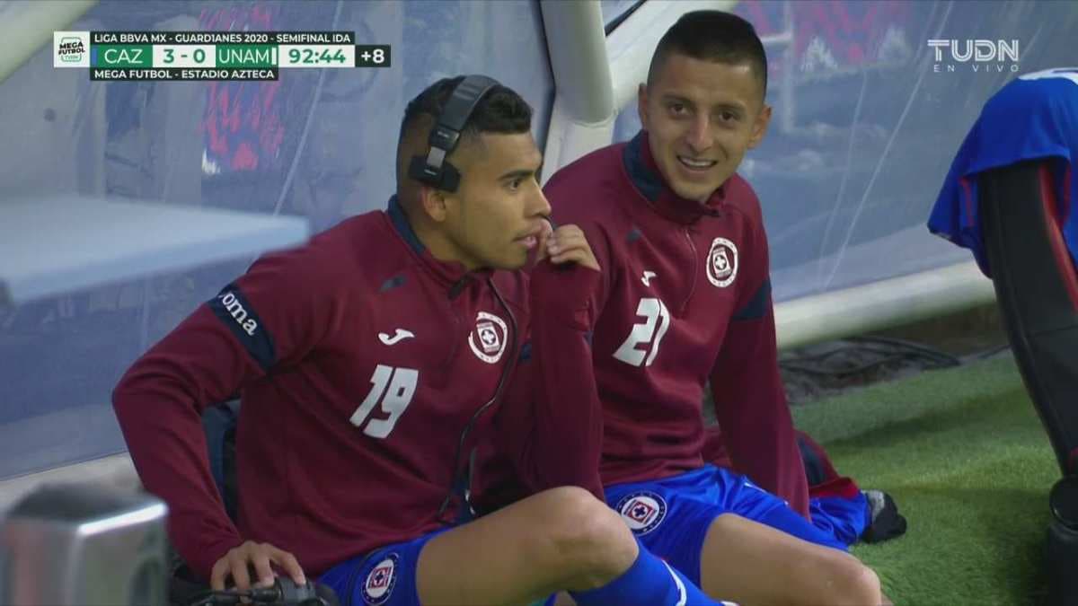 ¡Orbelín cambia de 'trabajo' y ficha por TUDN!