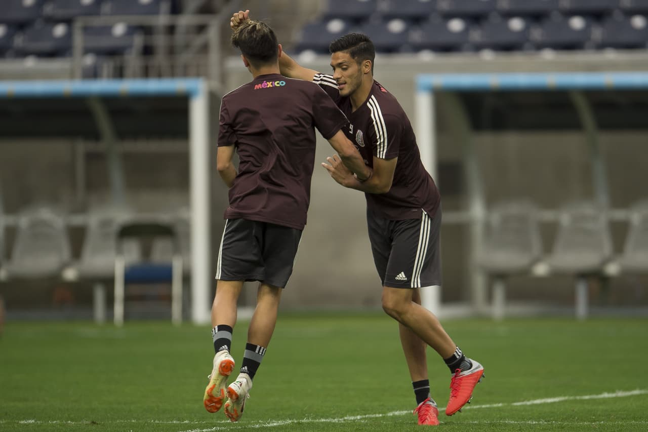 Jiménez aparece en prelista para Final Four de Concacaf