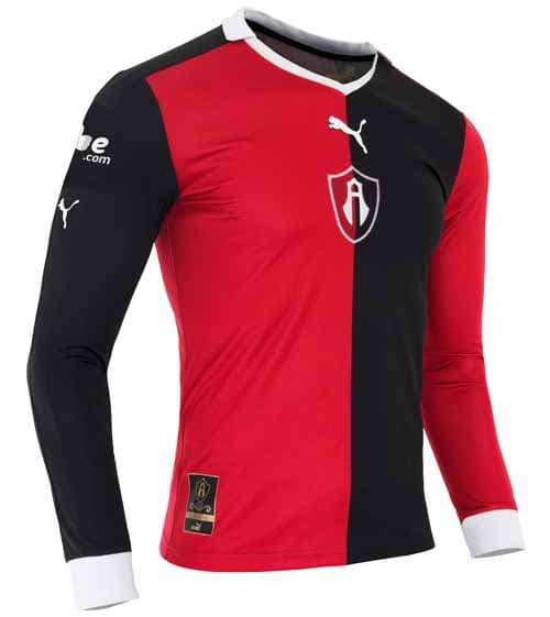 En el 2016, Atlas jugó un partido con esta playera conmemorativa a los 100 años del club.