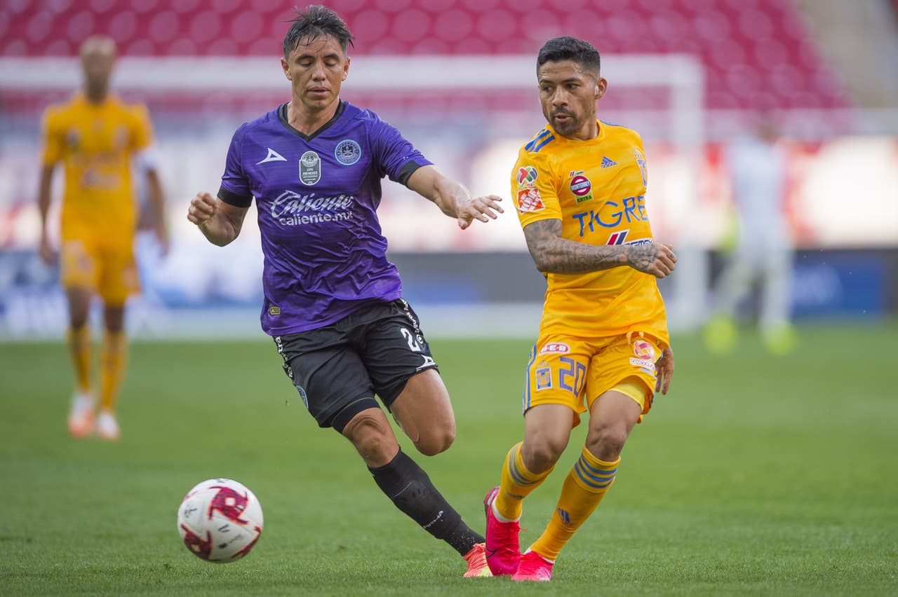 Tigres nuevamente tocó la puerta en los primeros minutos del segundo tiempo. Aquino estuvo muy cerca de romper el cero en el marcador.