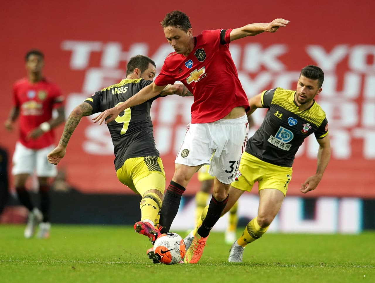 En el minuto 90+5 el Southampton empata el partido y deja al Manchester United fuera de puestos de Champions League.