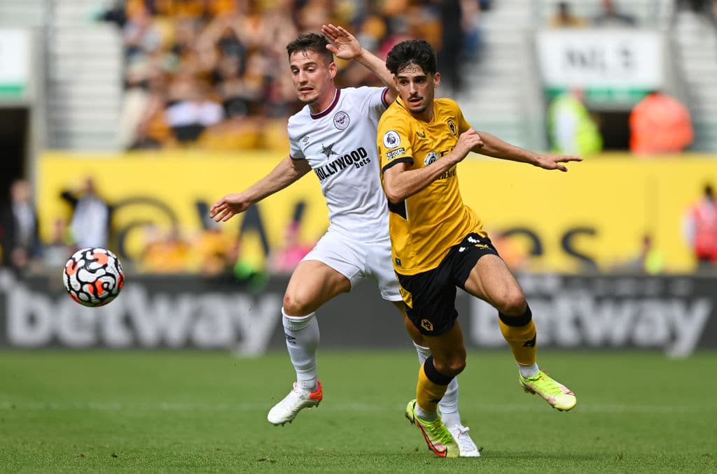 El Brentdford continúa dándole alegrías a su afición y consiguen su segunda victoria luego de vencer 0-2 al Wolverhampton.