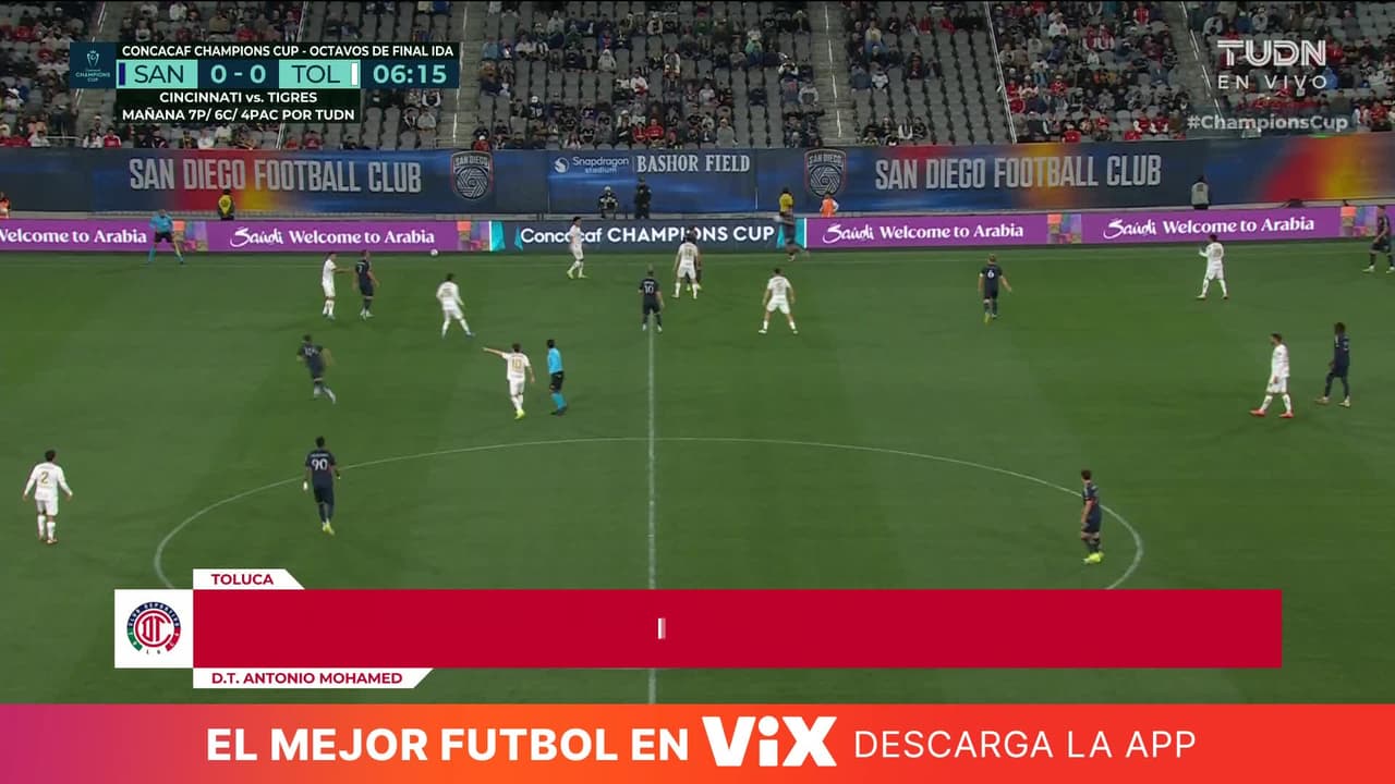 ¡Epa! Marcel Ruiz se lleva la primera amarilla por esta ruda entrada