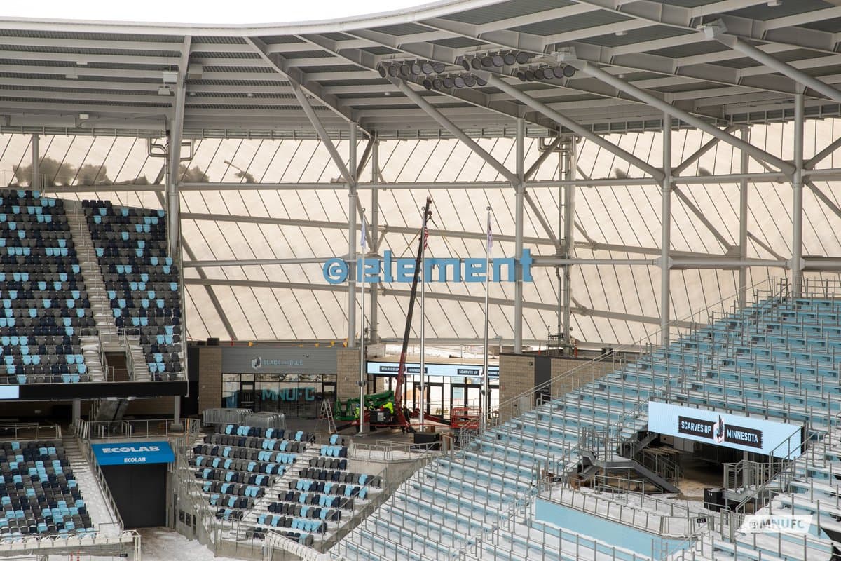Ya conocíamos detalles del exterior del nuevo estadio. Ahora podemos apreciar imágenes del interior del complejo.