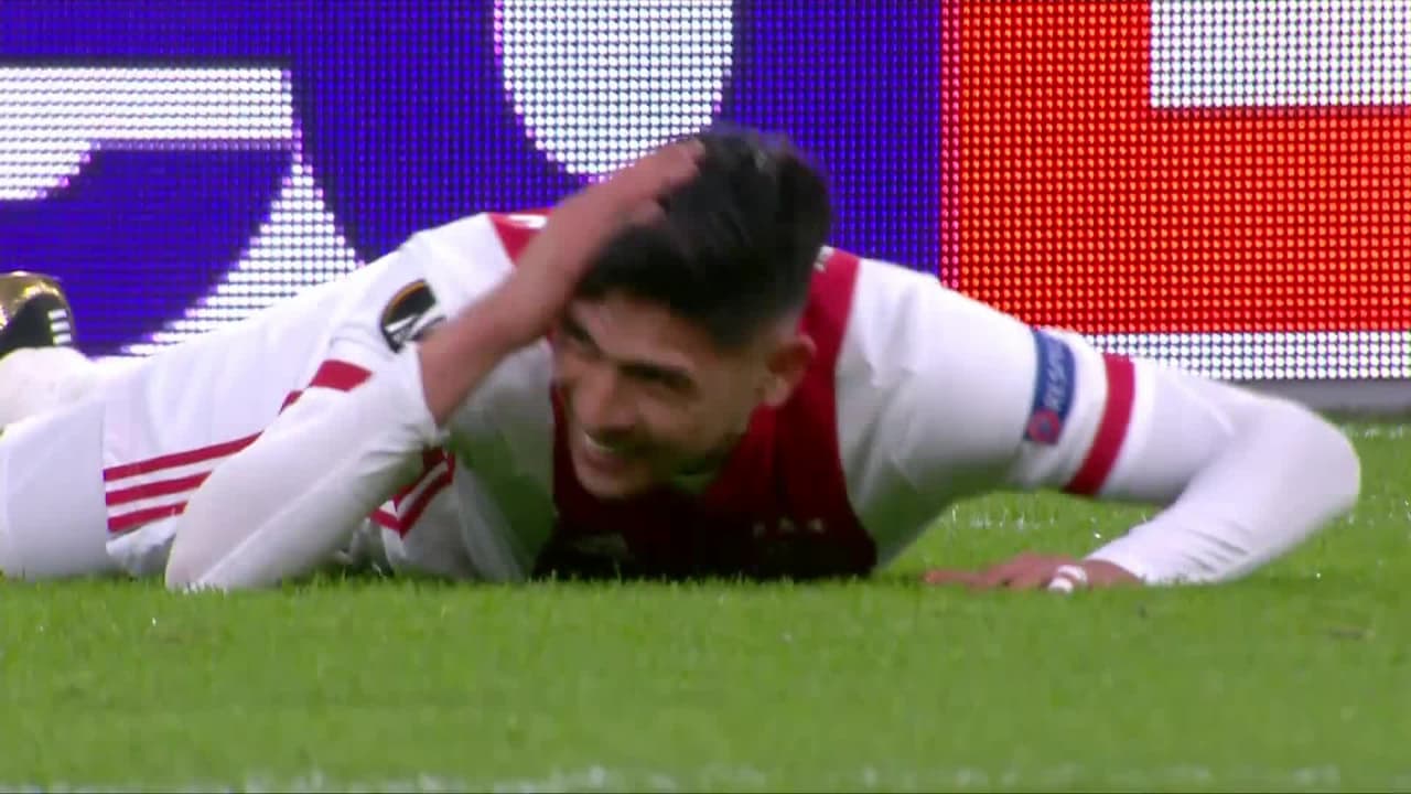 ¡TIRO ATAJADO! disparo por Edson Álvarez.