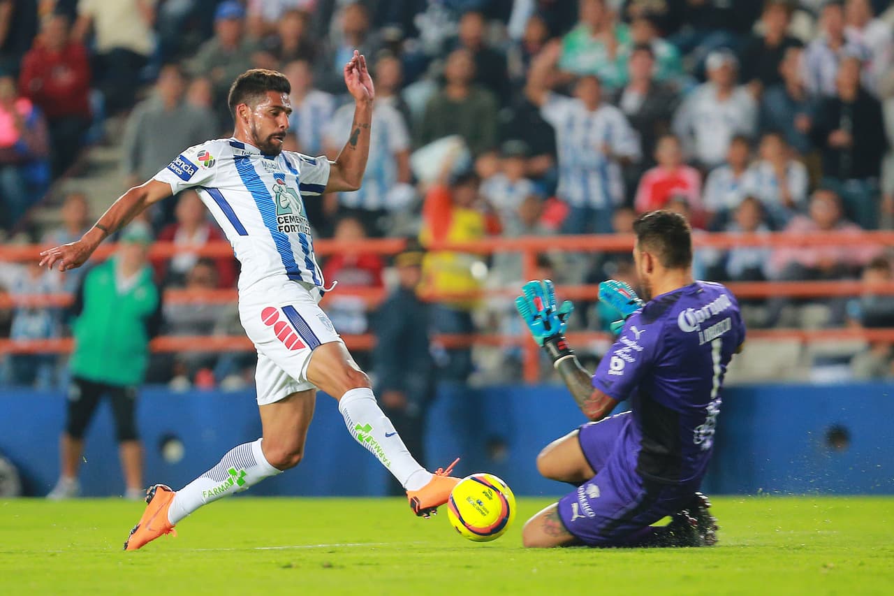 Santos vs Pachuca / Domingo 18:45