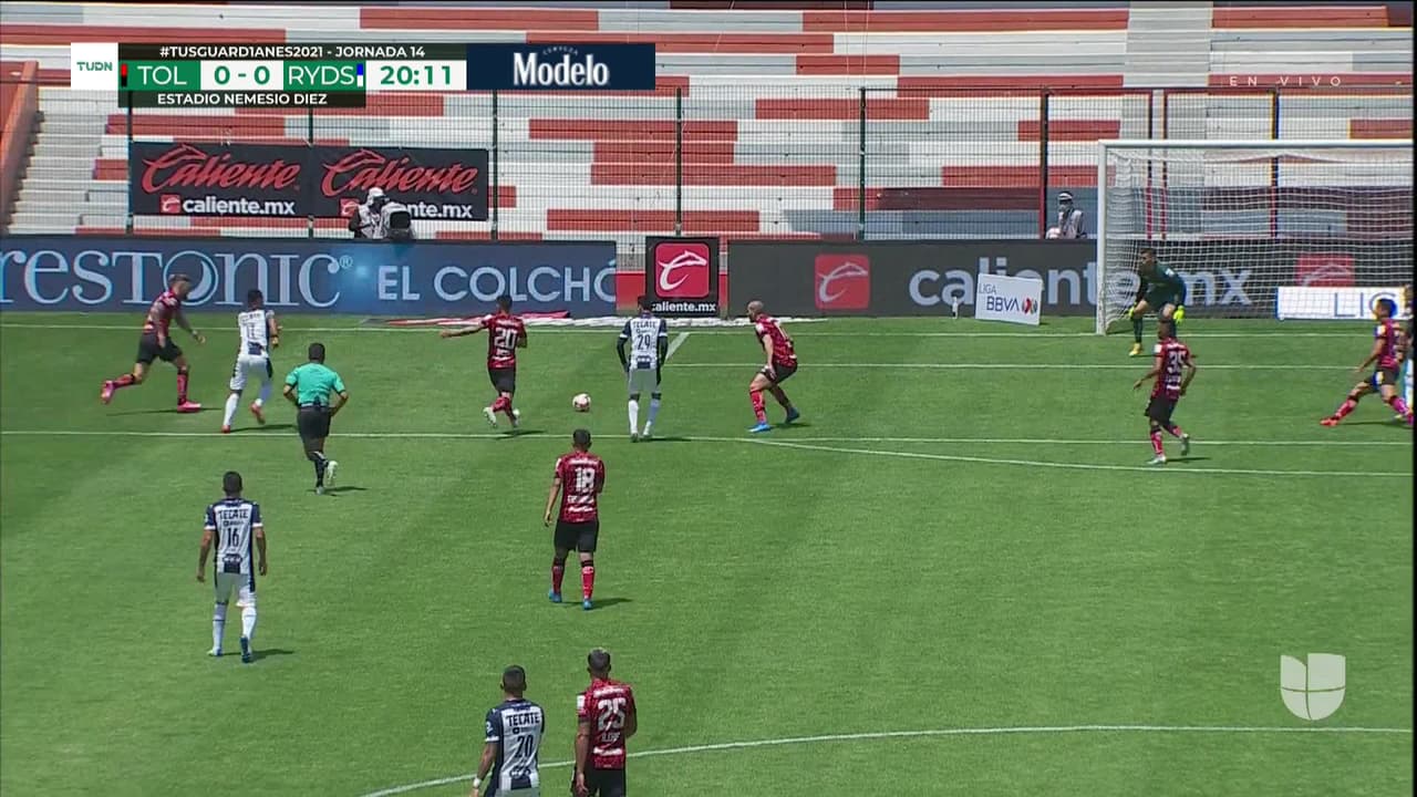 ¡TIRO ATAJADO! disparo por Jesus Gallardo.