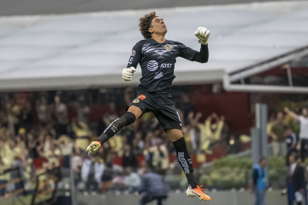 Guillermo Ochoa celebró su primer triunfo con América desde que regresó al futbol mexicano.