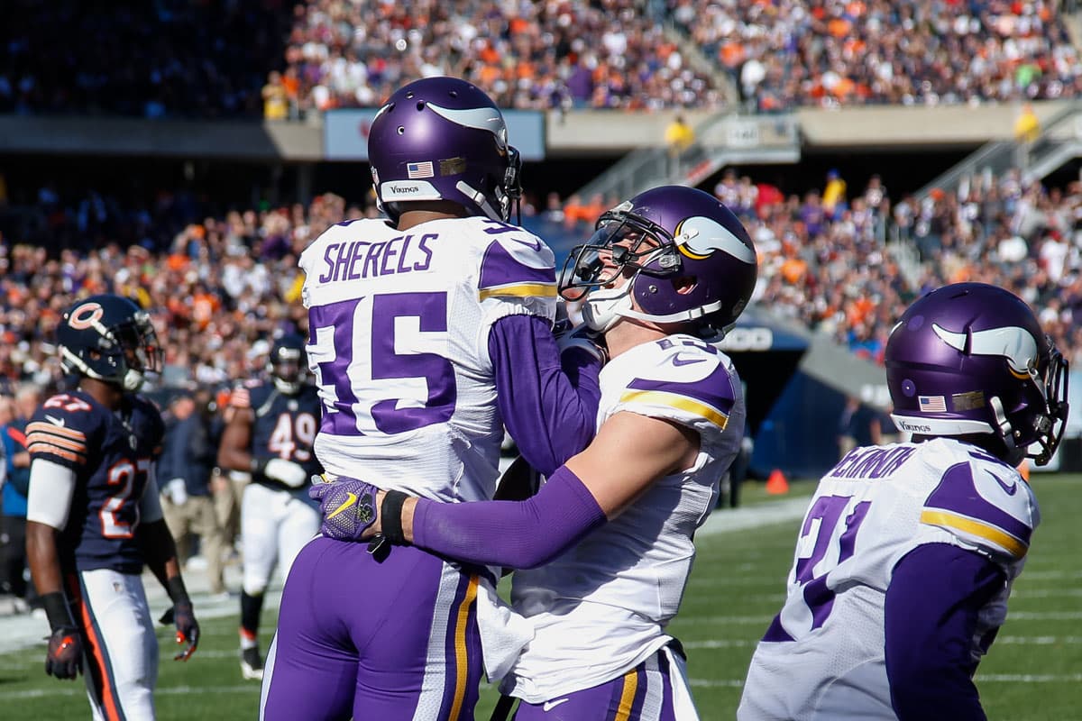 Finalizó el partido con 77 yardas en patadas de regreso, lo que le valió para su primer honor como Especialista de la Semana.