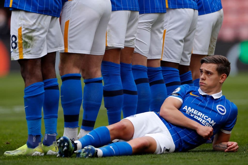 De visita, Brighton vuelve a ver la victoria tras derrotar a Southampton con marcador 2-1 durante la Jornada 28 de la Premier League. Che Adams descontó el tanto en solitario para la escuadra de 'The Saints', mientras que los goles de los azules fueron por parte de Lewis Dunk y Leandro Trossard.