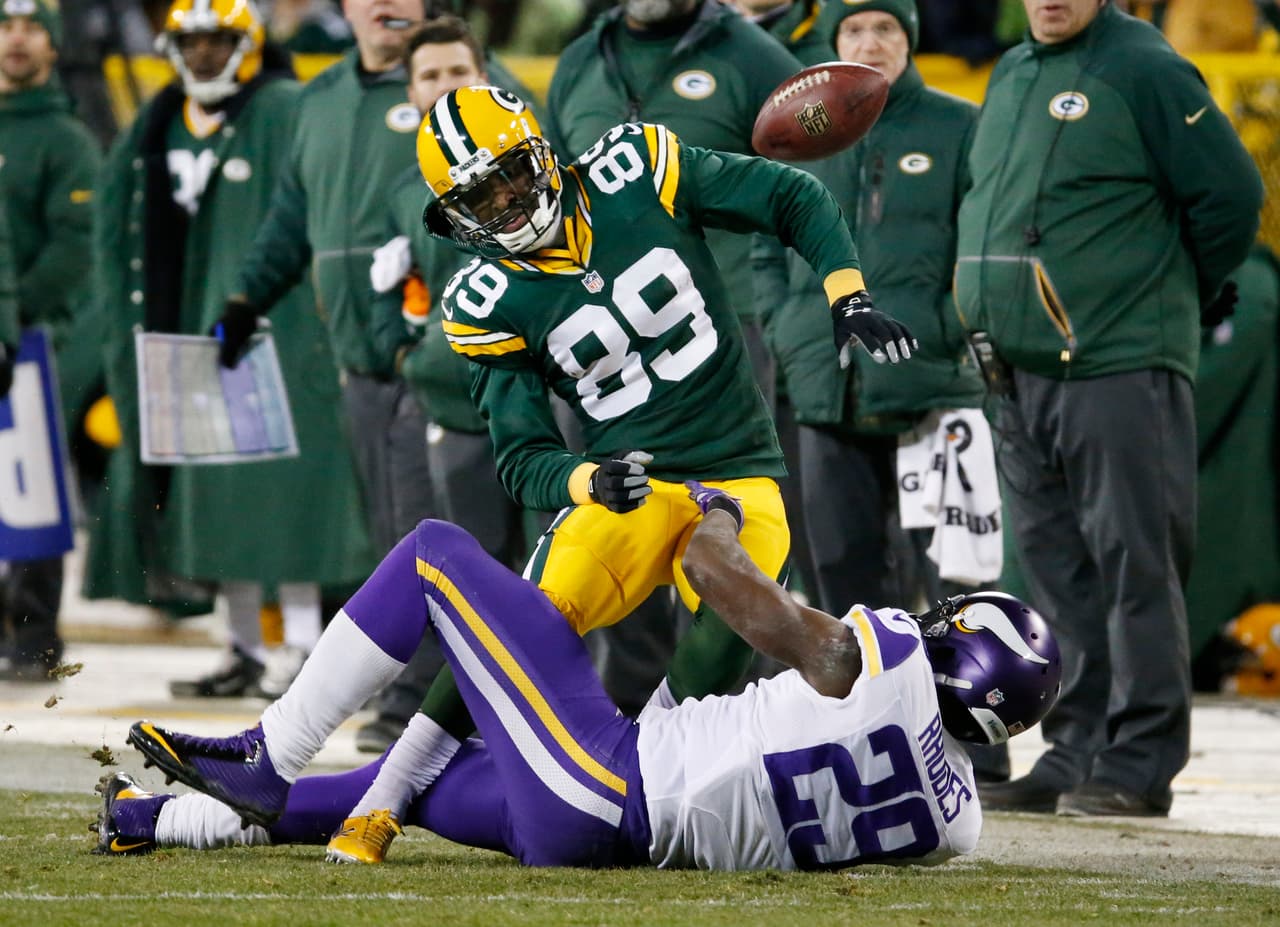Los Vikings se coronan en la Norte NFC al derrotar a los Packers 20-13. Checa las mejores tomas del partido.