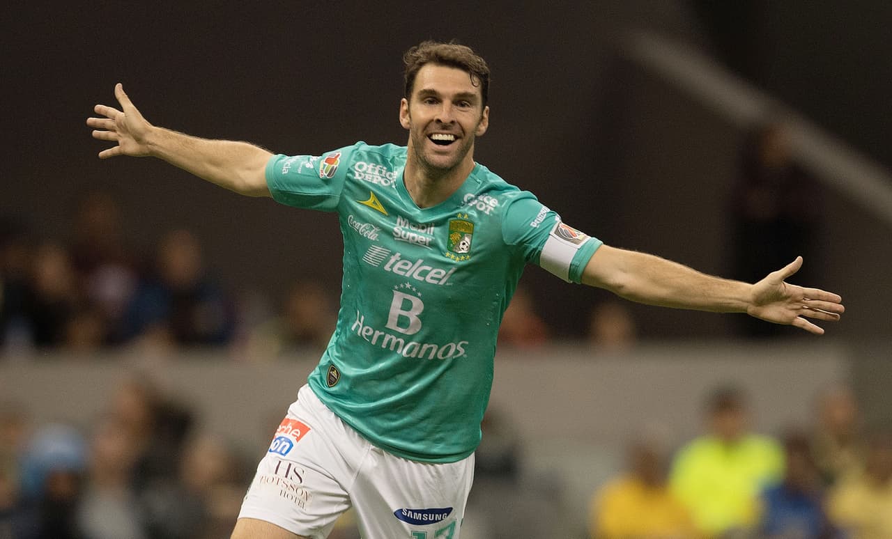 El delantero del León, Mauro Boselli, obtuvo 15 puntos en la jornada 9, mientras que su valor en el UD Fantasy es de $10.4 millones.
<br>