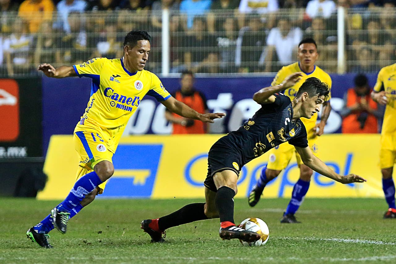 Pero no fue posible para los potosinos empatar el partido y todo quedará resuelto el fin de semana entrante en el Estadio Alfonso Lastras.