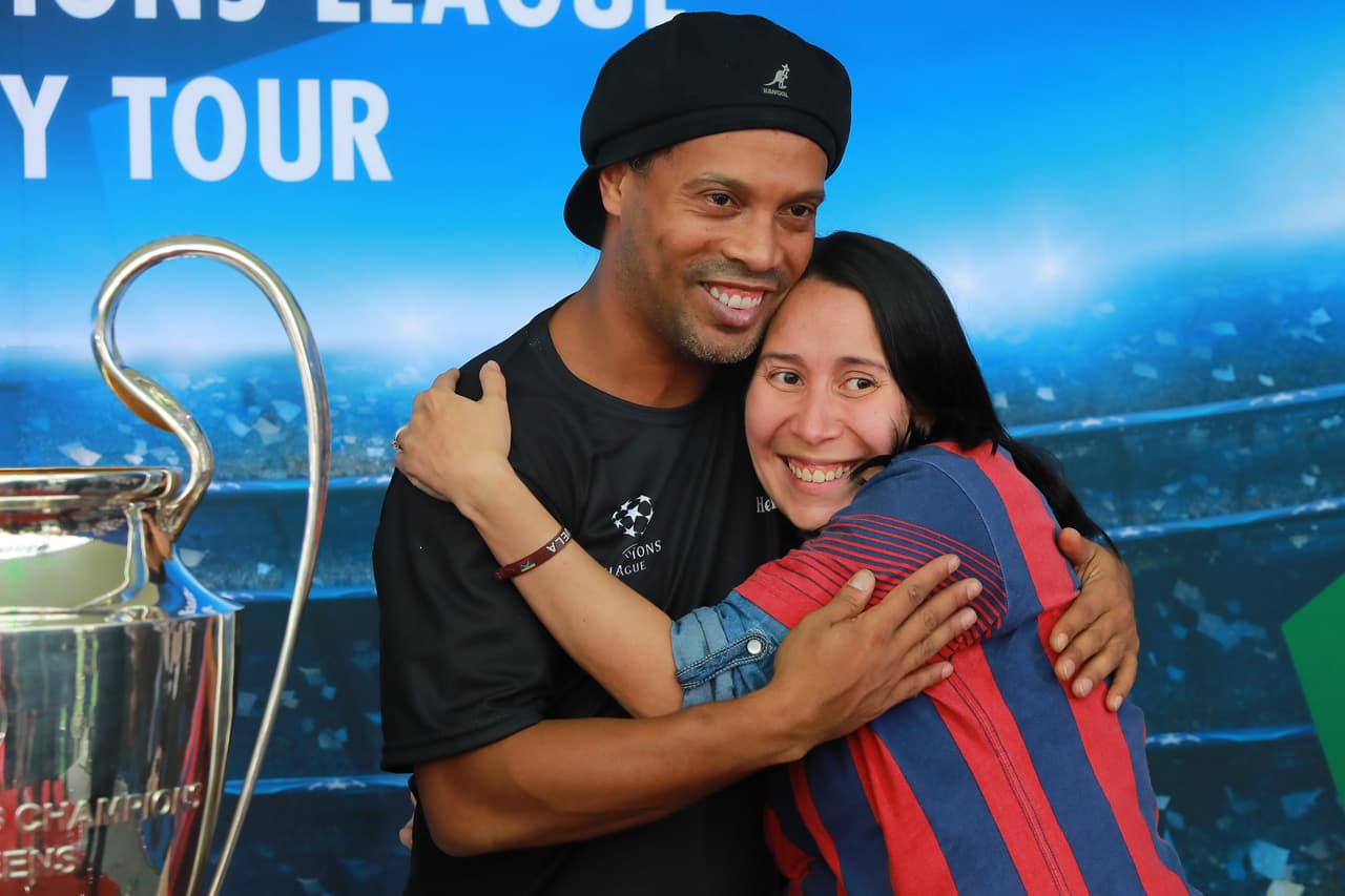 Opinión| Solamente Ronaldinho enamoró a la pelota, nadie más
