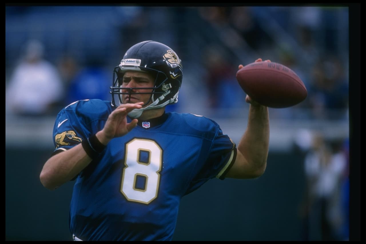 El legendario quarterback zurdo Mark Brunell ha sido uno de los miembros de la franqucia de los Jaguars más distinguidos en portar el uniforme y el casco en su breve historia.