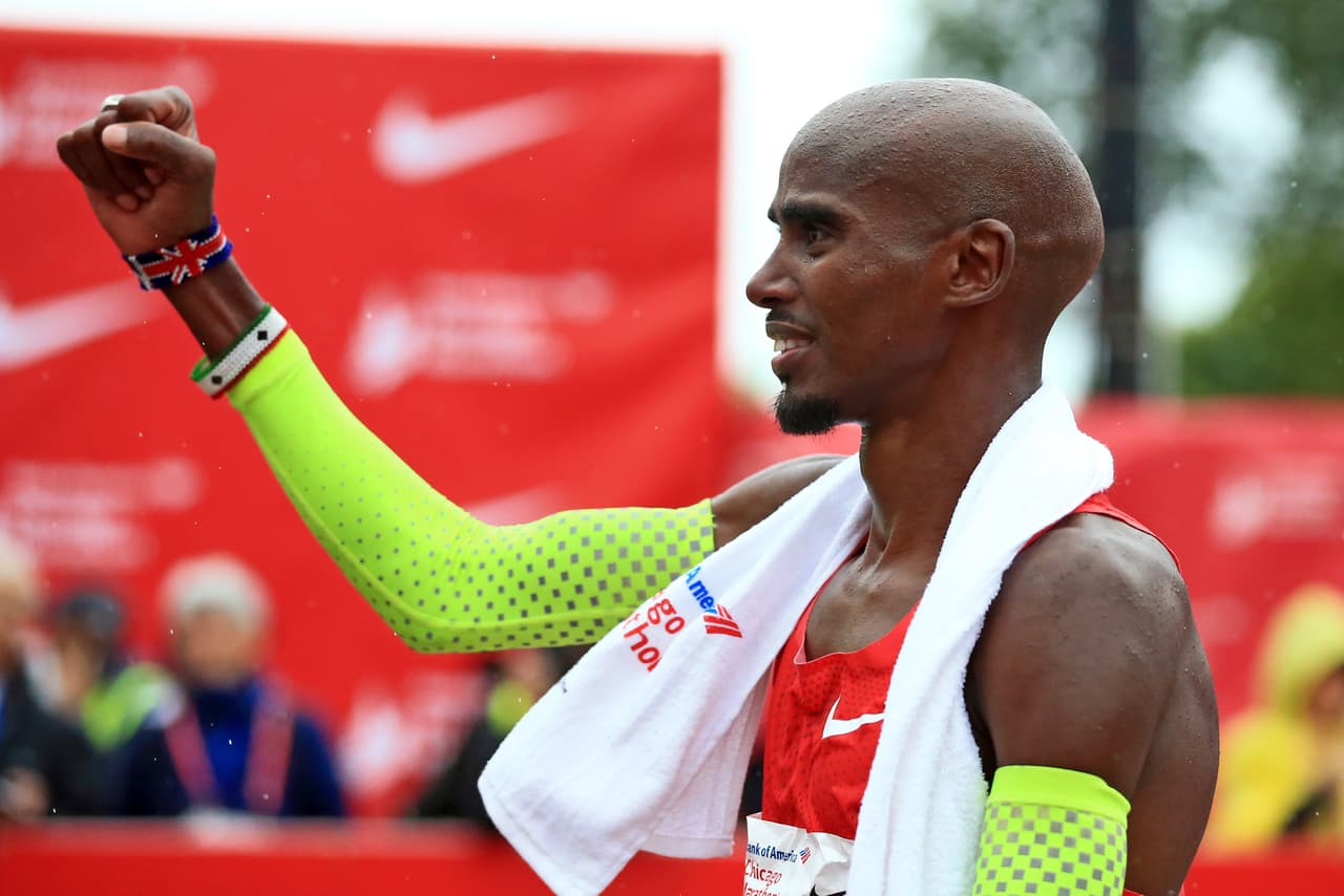 CHICAGO, IL - OCTOBER 07: Mo Farah of Great Britain celebrates after winning the 2018 Bank of America Chicago Marathon on October 7, 2018 in Chicago, Illinois. (Photo by Andrew Weber/Getty Images)