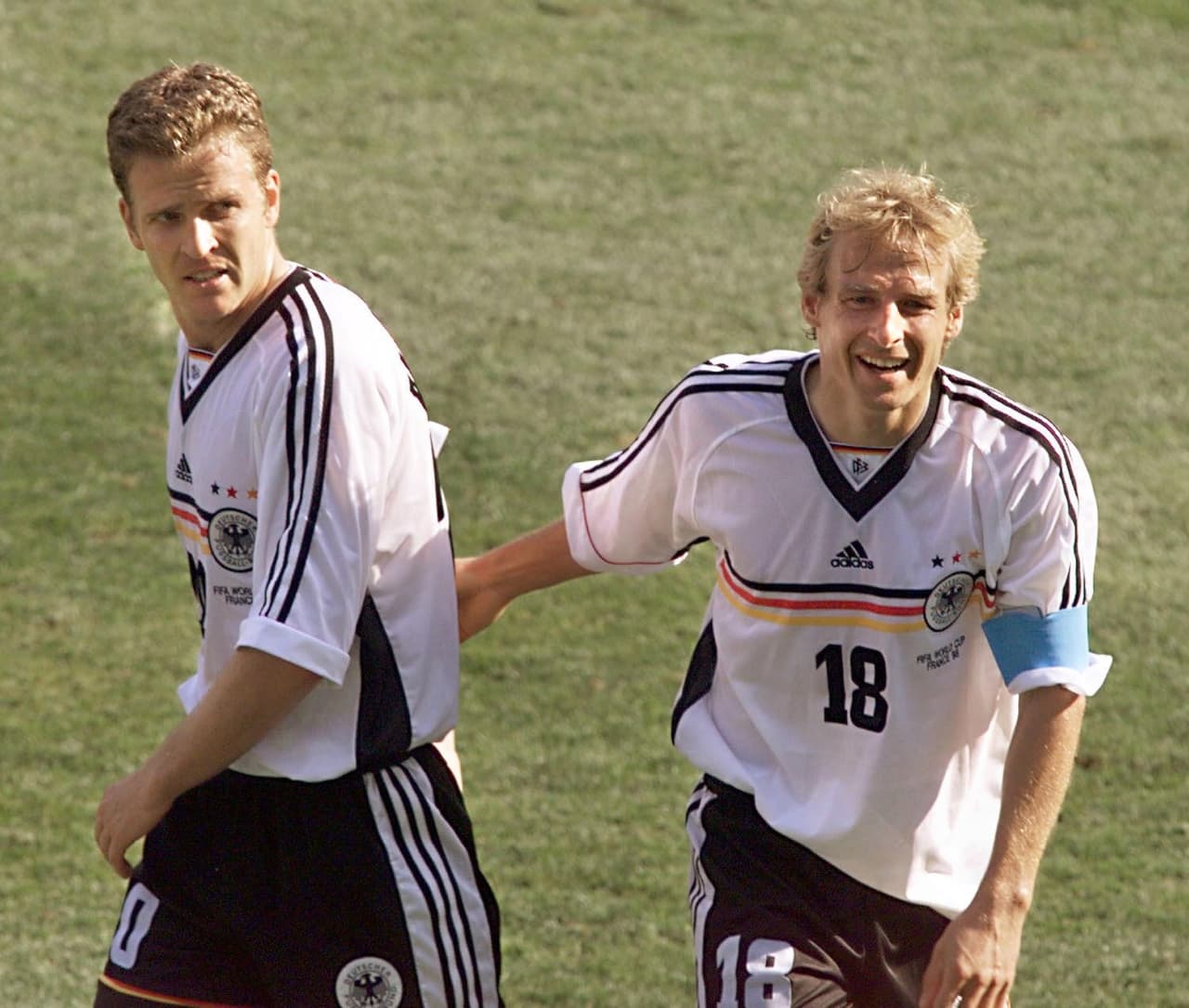 La paterninad de Alemania sobre México en los mundiales se sostenía, en esta ocasión gracias a un equipo con el liderazgo en cancha de Klinsmann.