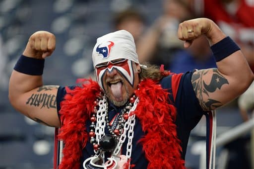 Los Houston Texans barrieron 23-10 a los San Francisco 49ers.