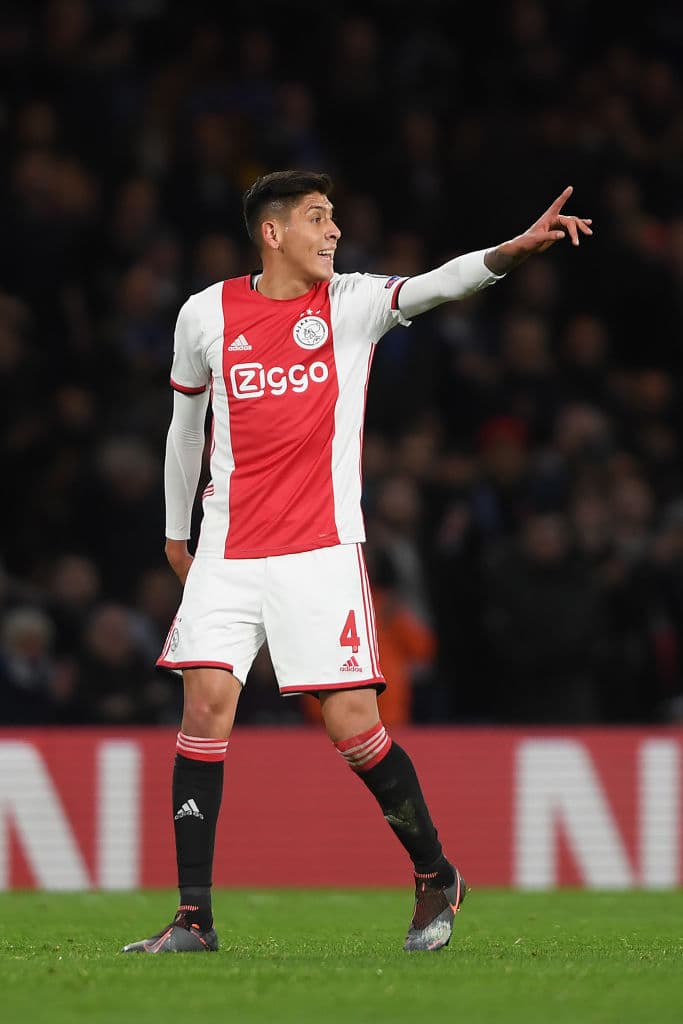 Edson Álvarez está en el 11 más cotizado de la Eredivisie.