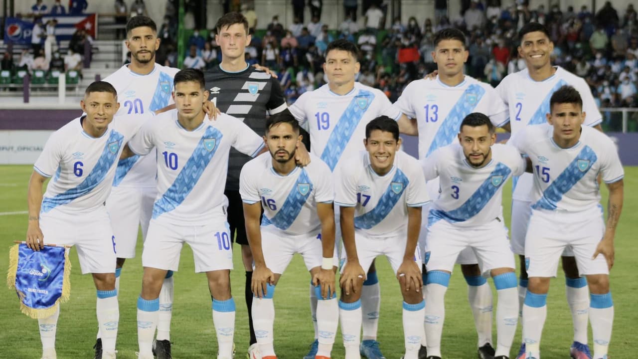 Tena deja fuera a 'Chucho' López en convocatoria para enfrentar a México