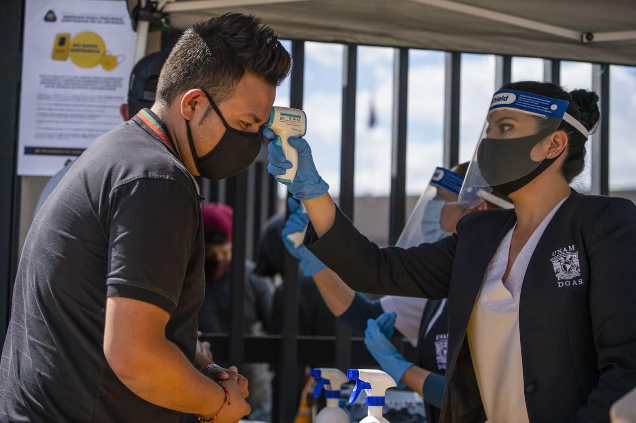 Sin distinción, todos deben cumplir con los protocolos sanitarios.