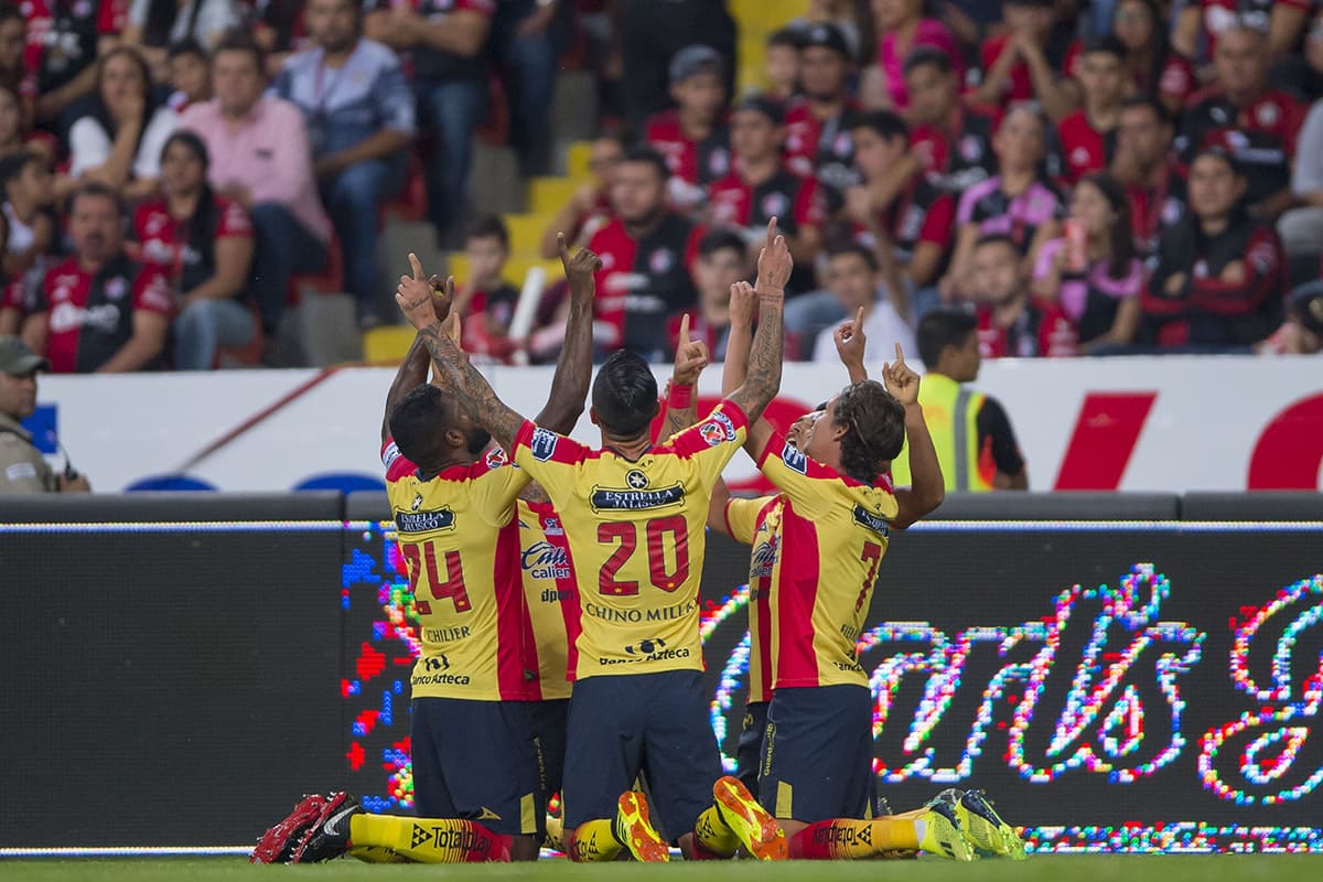 Morelia venció 1-0 al Atlas con un solitario gol a los ocho minutos, obra del delantero peruano Irven Ávila,