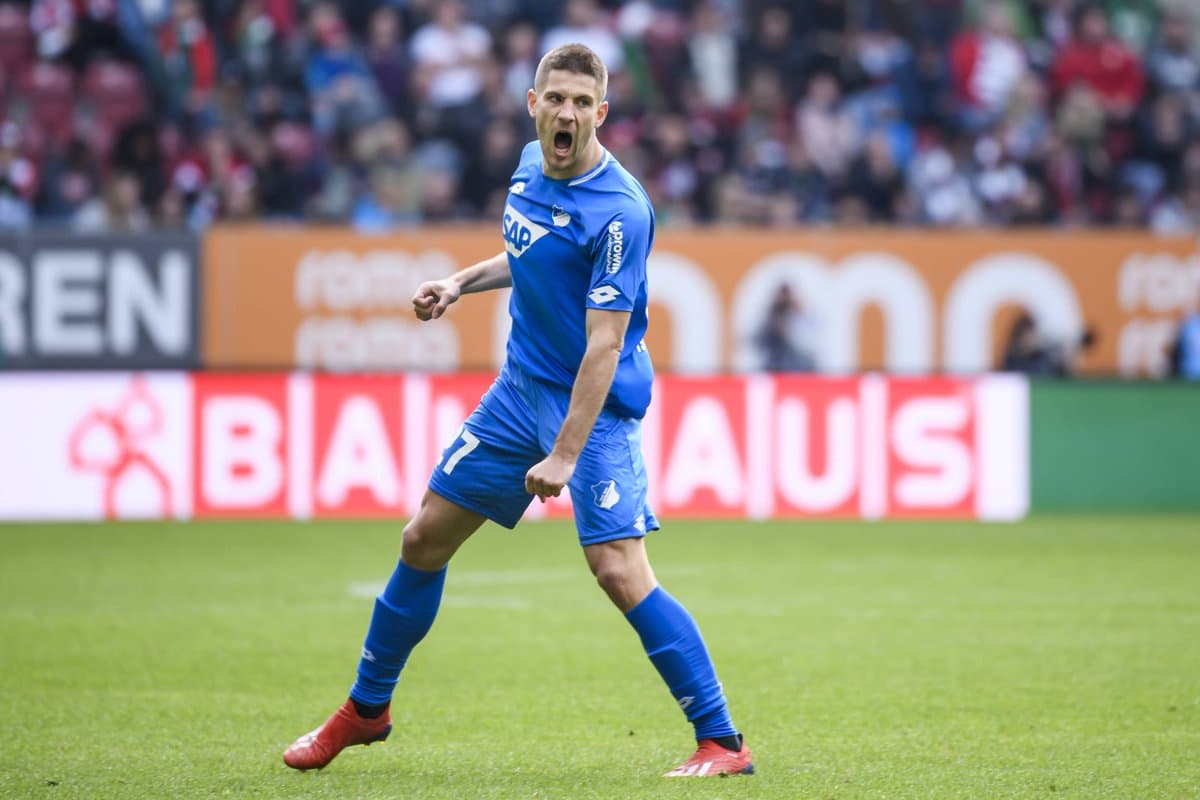 La figura de la tarde fue el delantero argelino Ishak Belfodil quien en el segundo tiempo se reportó con un hat-trick para completar la goleada.
