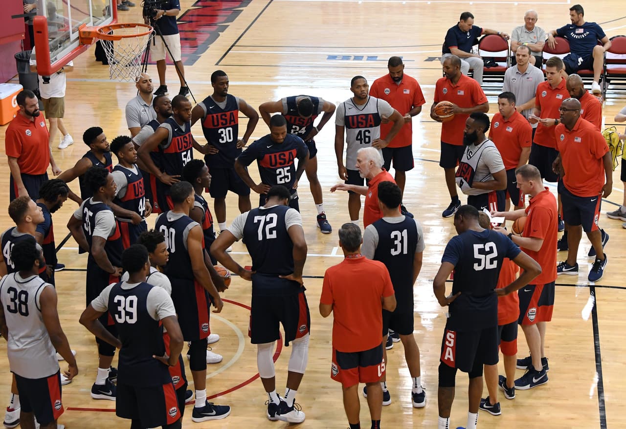 El plan ganar la corona en las Eliminatorias de la FIBA Américas dio inicio con una charla general.