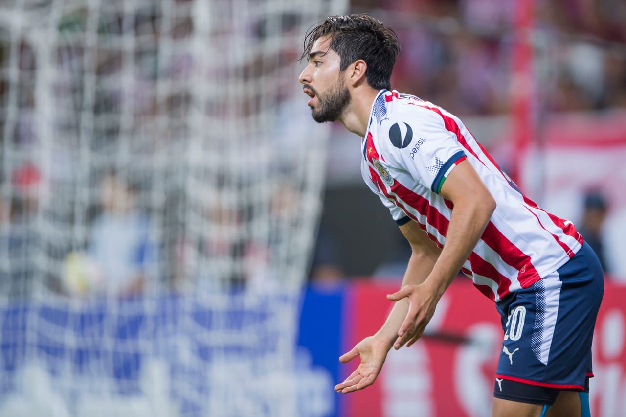 <b>Chivas - Rodolfo Pizarro </b>(México)