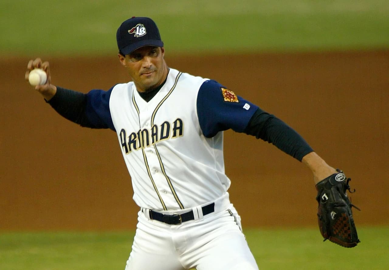 El pelotero admitió a través de su libro, 'Juiced: Wild Times, Rampant 'Roids, Smash Hits & How Baseball Got Big', que más del 85% de los jugadores de las Ligas Mayores hicieron uso de sustancias dopantes.