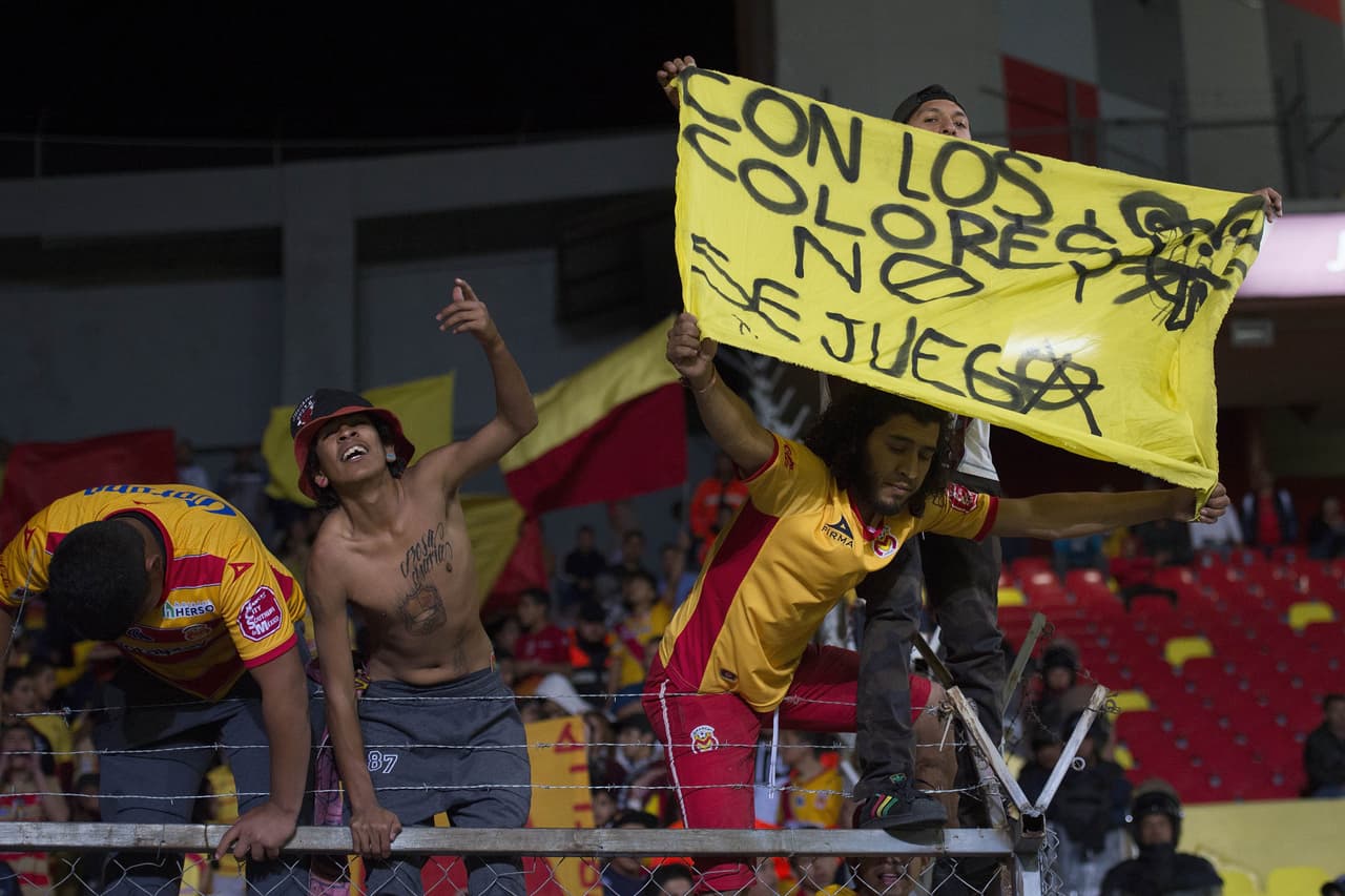 La afición está dolida por el cambio de sede. Terminando así con 70 años de historia del club de la ciudad.