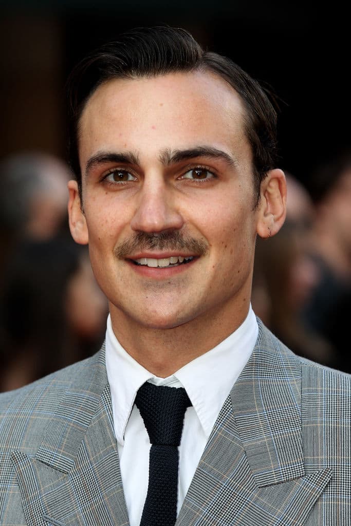 La primer temporada contará con 8 capítulos de aproximadamente 1 hora cada uno.
<br>