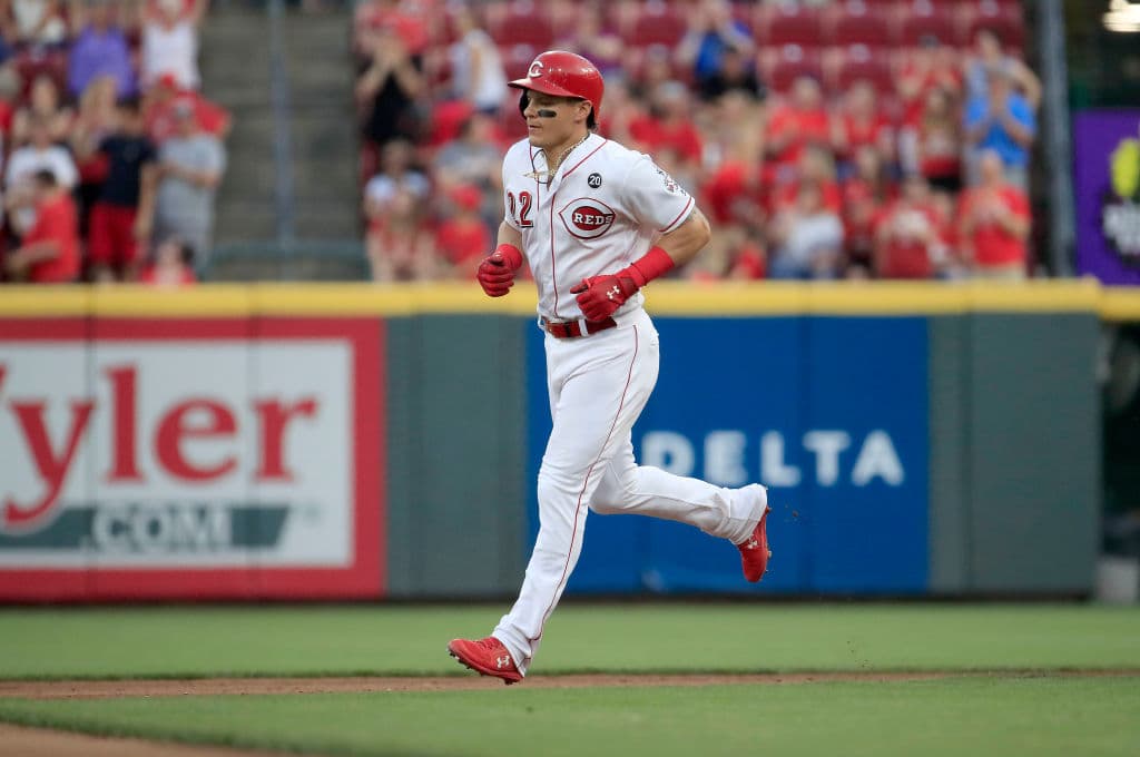 Luego Dietrich dio bambinazos ante Geoff Hartlieb en la quinta entrada y de nuevo en la séptima para su primer partido con tres vuelacercas. No tuvo otro turno al bate.