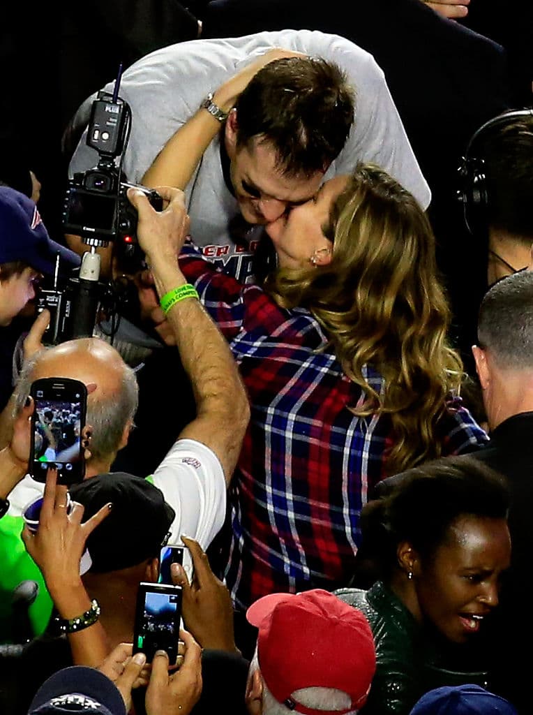 La ex pareja de Tom Brady dio a conocer que estaba embarazada y salió al público la noticia de que Bridget Moynahan esperaba a su primer hijo y que el padre era Brady.