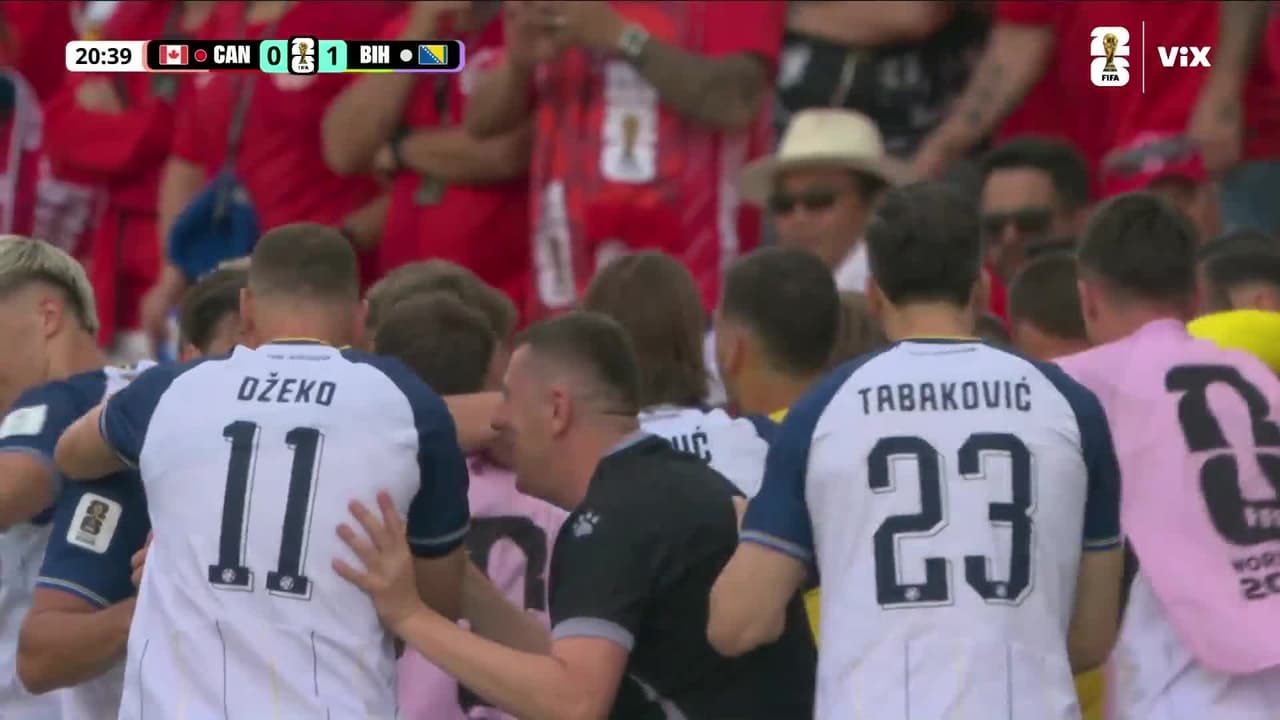 ¡Bosnia golpea primero! Jovo Lukić marca el primer gol del partido