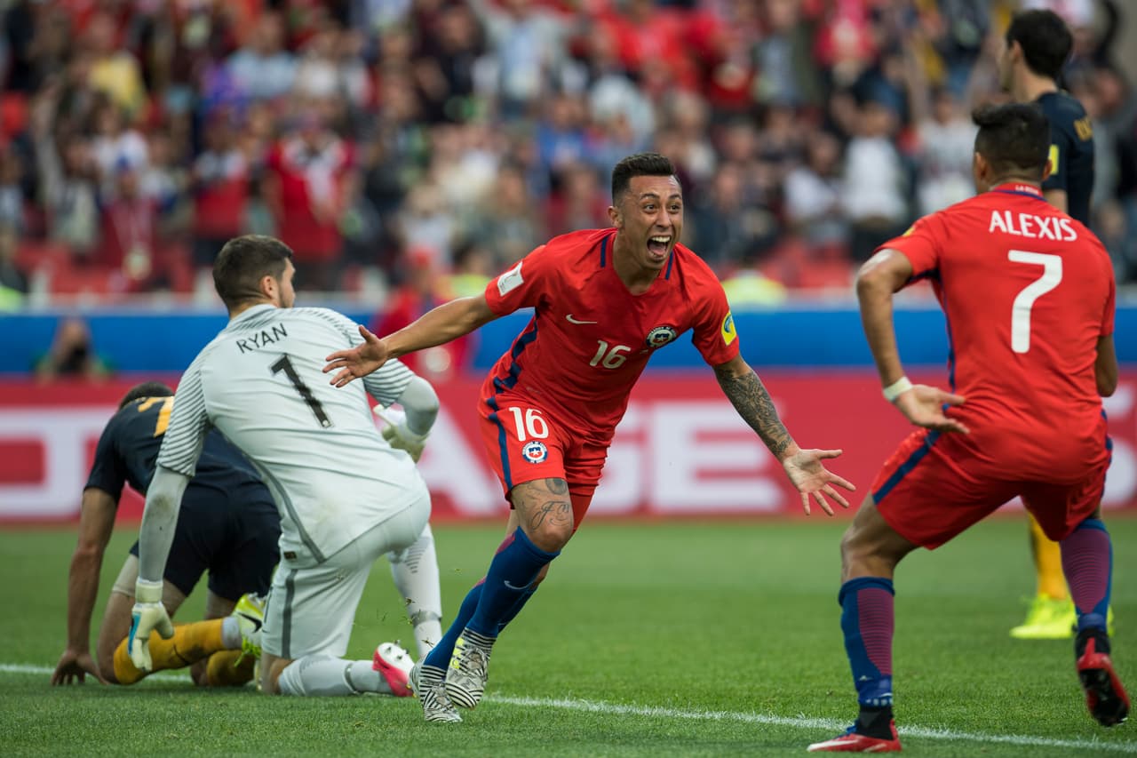 Martín Rodríguez (Chile): gol ante Australia.