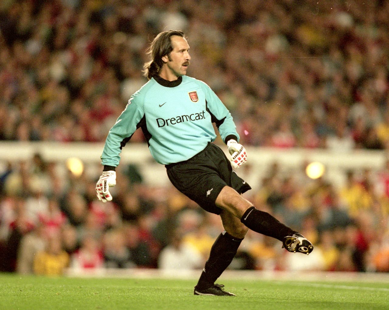 David Seaman - Entre 1982 y 2004 el portero inglés llegó a 1,032 partidos como profesional jugando para Peterborough United, Birmingham City, Queens Park Rangers, Arsenal, Manchester City y la selección de su país.