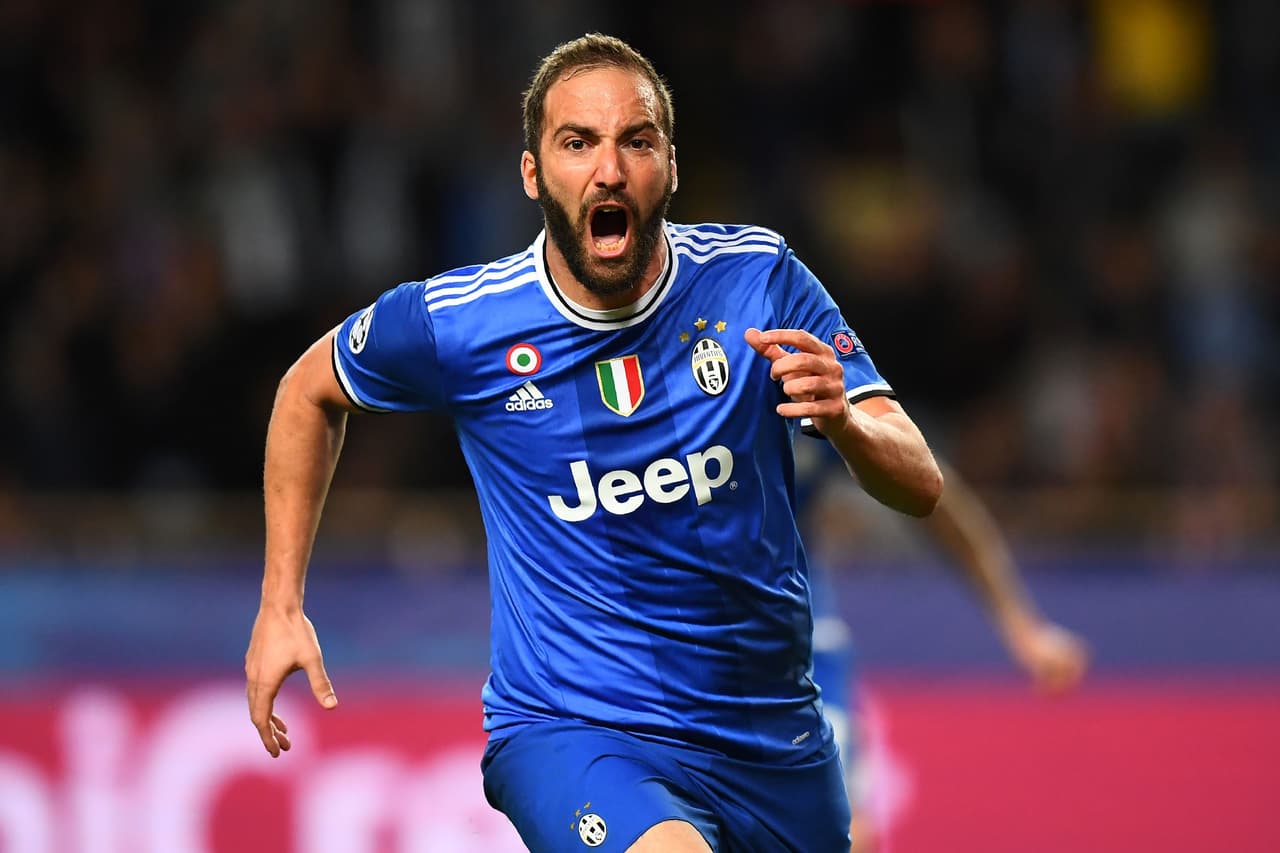 Con Gonzalo Higuaín como gran figura, Juventus venció 0-2 de visitante a Mónaco en Francia en el partido de ida de la semifinal de la Champions League.