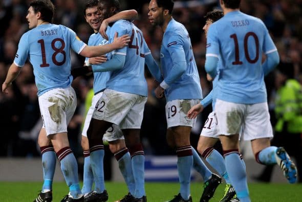 Y faltaba el tanto de Yaya Touré para el 3-0 definitivo para los ingleses.