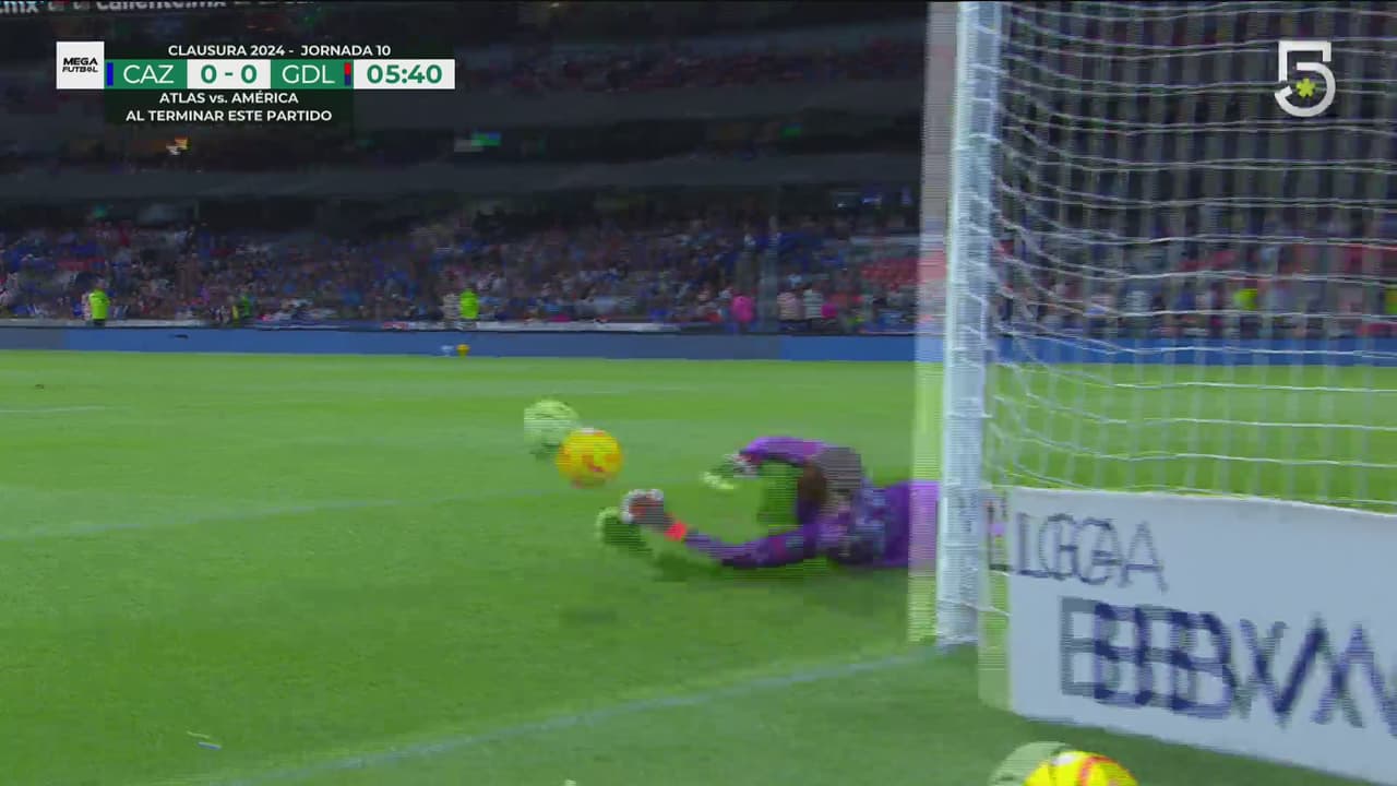 ¡Alvarado saca un misil y Mier mete el manotazo salvador para Cruz Azul!