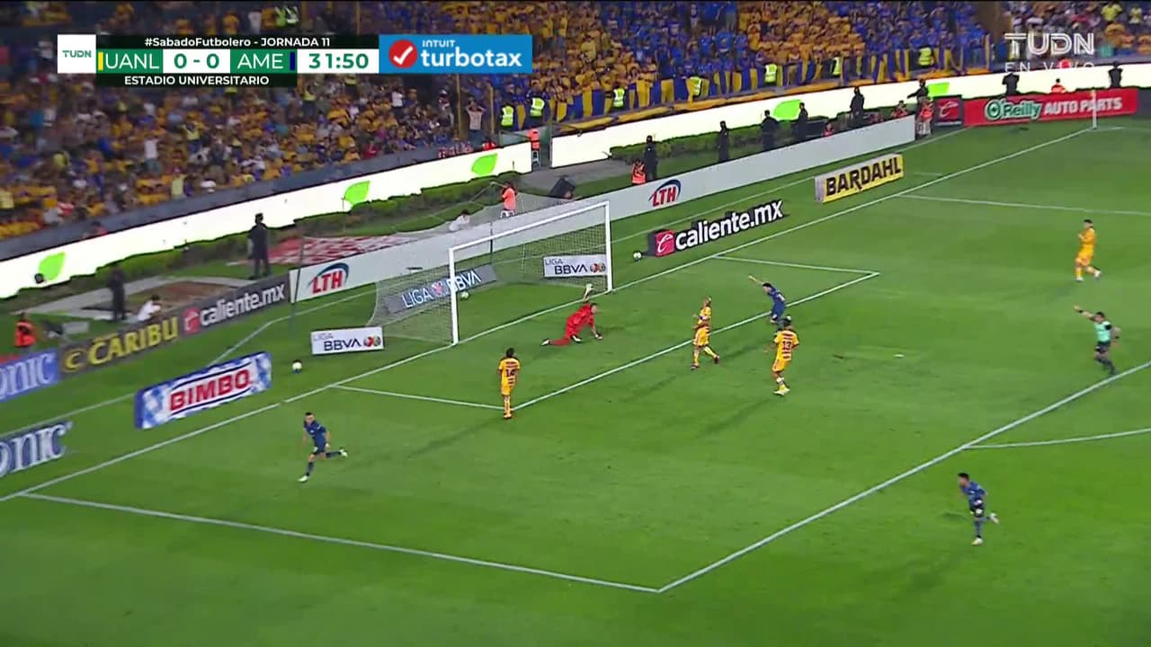 ¡GOOOL! Jonathan Rodríguez anota para América.