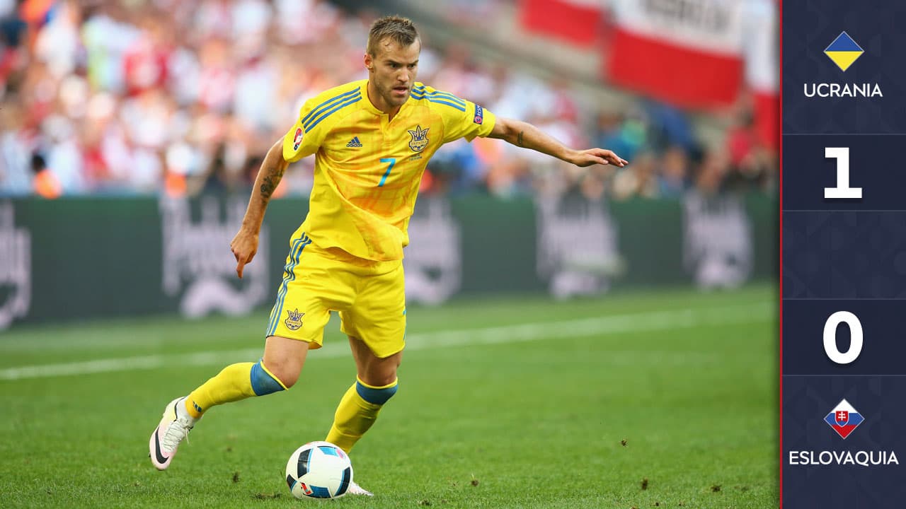 Ucrania saca triunfo de liderato ante Eslovaquia desde los once pasos