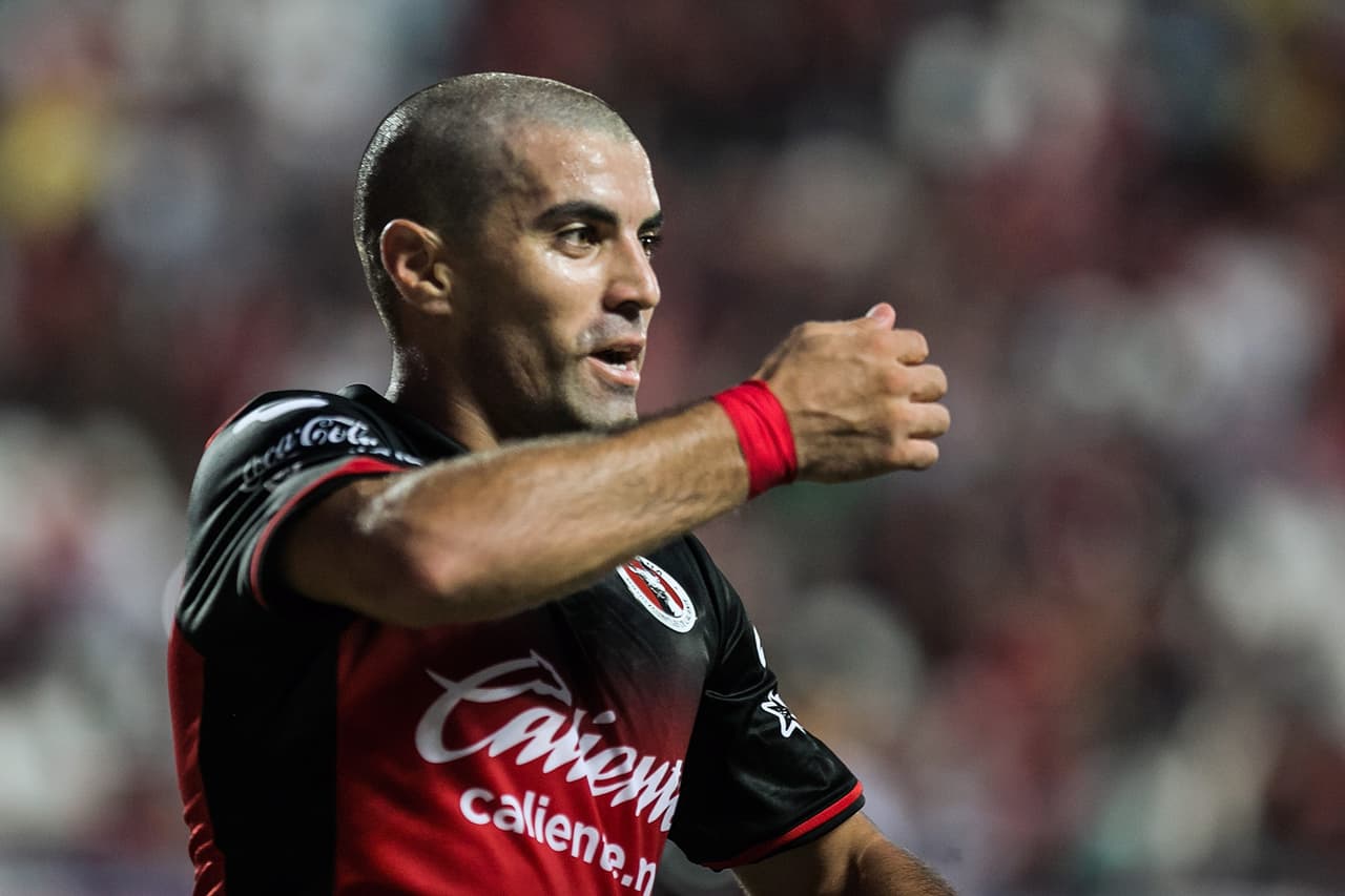 23 Víctor Marcollar: Atlas - 37 puntos