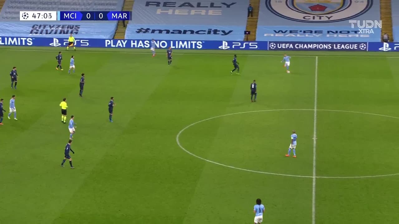 ¡Gol del Manchester City! Ferran Torres puso el 1-0 sobre Marseille