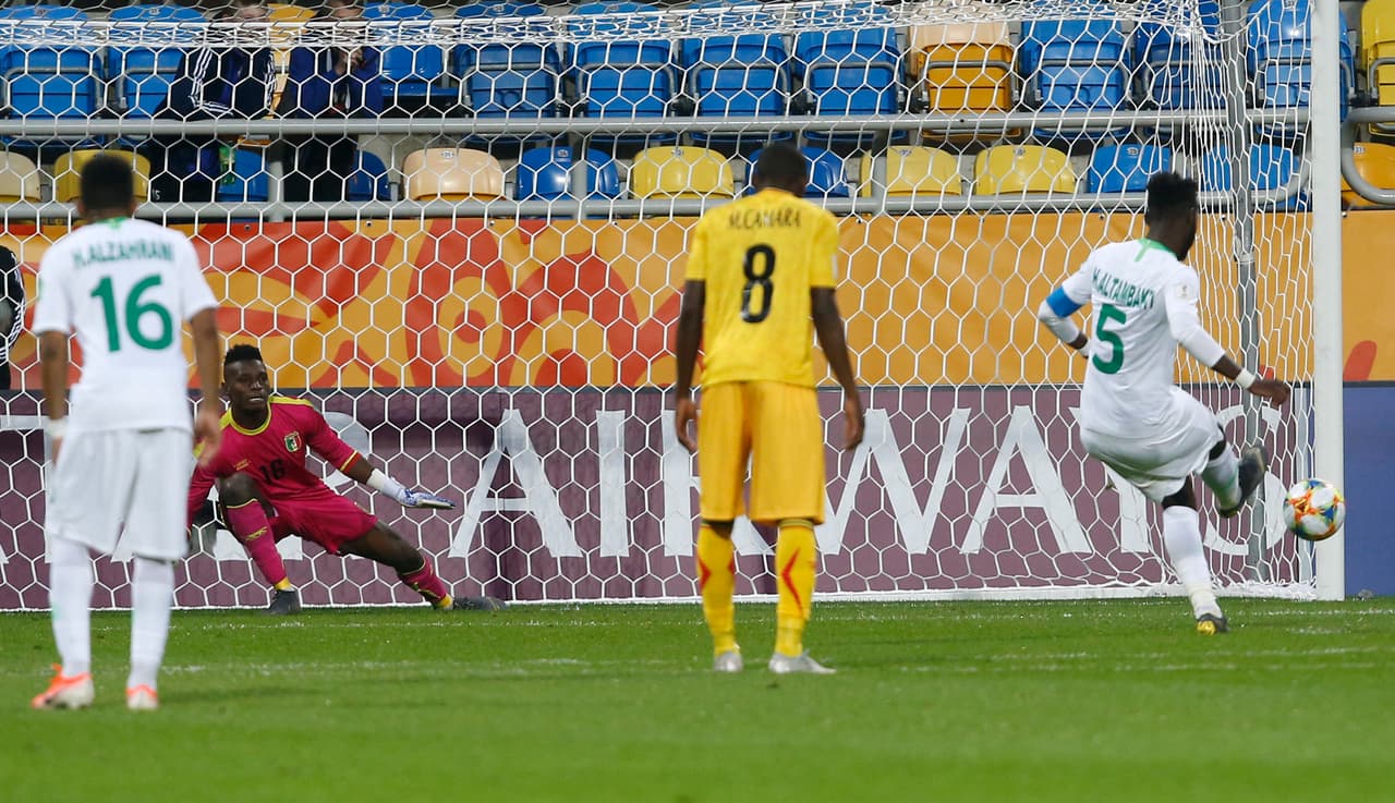 En total se marcaron siete goles. Por los saudíes anotaron Feras Albrikan a los 9 minutos, a los20' de penalti Hasan Al Tambakti y Khalid Alghannam a los 63 minutos. Mientras que los malienses anotaron por obra de Sekoue Koita a los 36', Ibrahima Koné a los 54', Boubacar Traore a los 70' y a los 90 minutos Mohamed Camara.