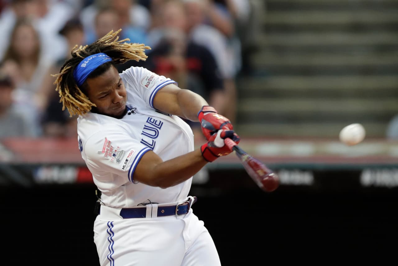 Y ya en la segunda ronda, Vladimir Guerrero Jr. pegó un total de 40 jonrones, una cifra récord, pero porque se tuvo que ir a un par de desempates.