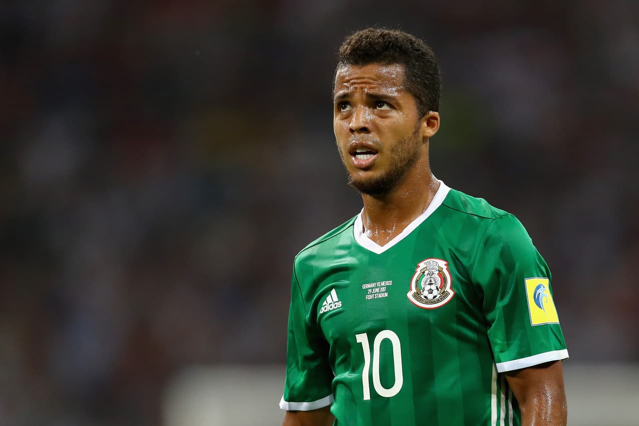 Giovani Dos Santos cuenta con 102 partidos y 18 goles con la Selección Mexicana.