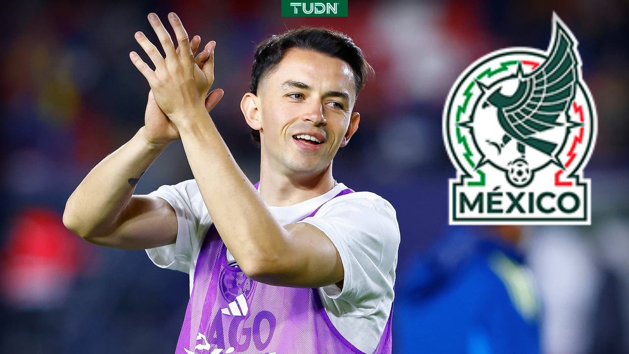 Álvaro Fidalgo reacciona así cuando le dieron una jersey de la Selección Mexicana