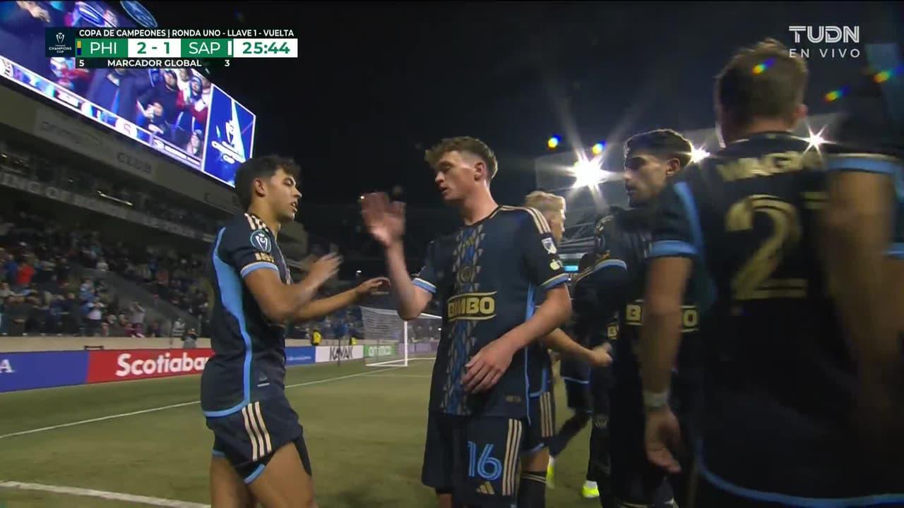 ¡TIRO ATAJADO! disparo por Markus Anderson.