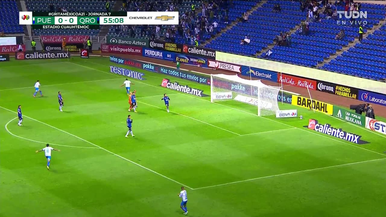 ¡GOL!  anota para Puebla. Daniel Álvarez